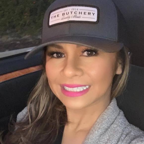 Meet your Posher, Ronalyn - Picture 1 of 1